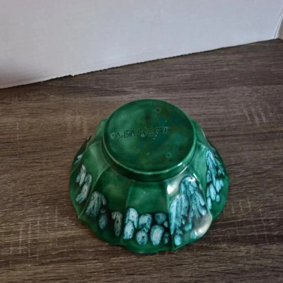 Stunning Drip Glaze Bowl - Picture 3 of 5